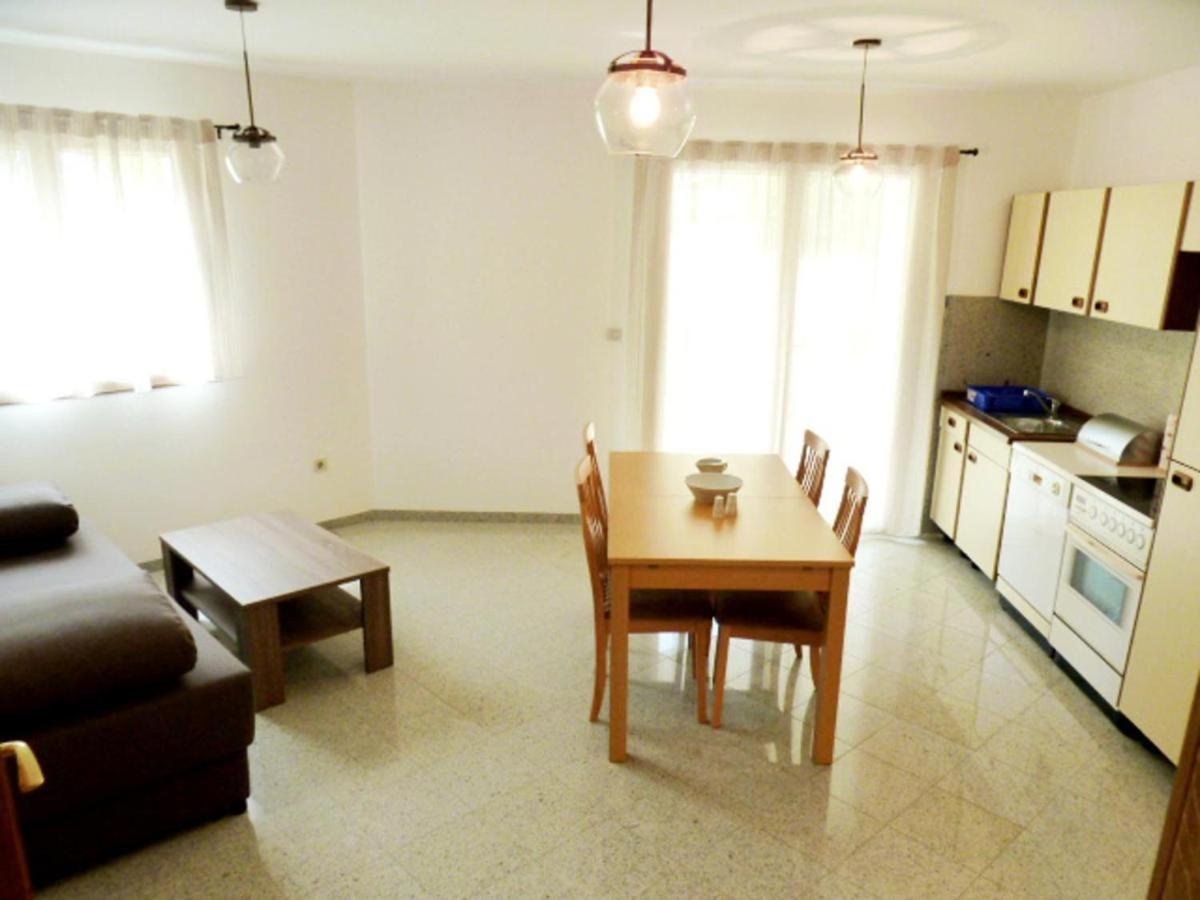 Apartment Allegra Banjole Exterior photo